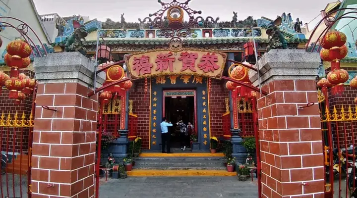 Khám Phá Những Địa Điểm Đẹp Ở Cần Thơ: Top Điểm Tham Quan Nổi Bật Cho Du Khách Khám Phá Những Địa Điểm Đẹp Ở Cần Thơ: Top Điểm Tham Quan Nổi Bật Cho Du Khách