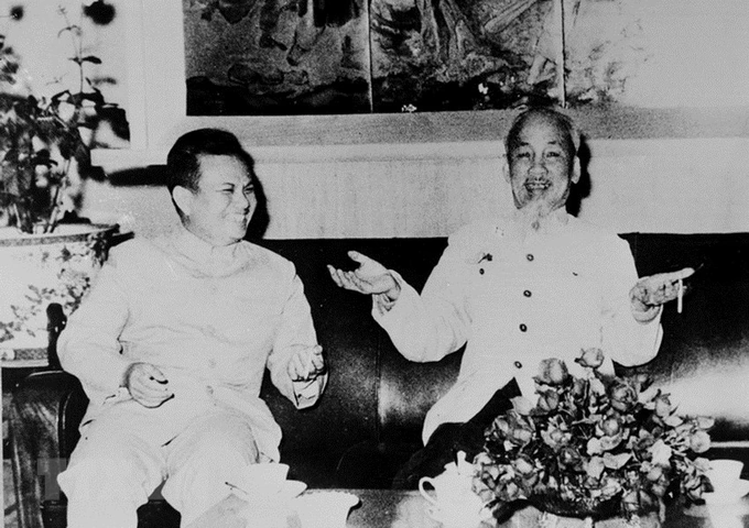 Những Hình Ảnh Nổi Bật Về Tình Hữu Nghị Việt Nam‑lào: Bộ Sưu Tập, Ý Nghĩa Và Lịch Sử (dành Cho Người Yêu Lịch Sử & Văn Hoá)