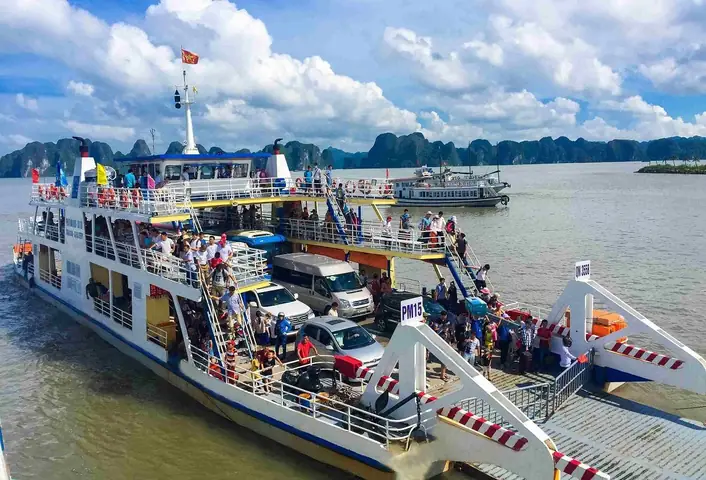 Cập Nhật Lịch Chạy Và Giá Vé Phà Tuần Châu Đi Cát Bà Mới Nhất Cho Khách Du Lịch Cập Nhật Lịch Chạy Và Giá Vé Phà Tuần Châu Đi Cát Bà Mới Nhất Cho Khách Du Lịch