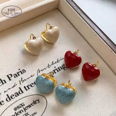 Tổng Hợp Các Shop Phụ Kiện Bông Tai Đà Nẵng Uy Tín Cho Tín Đồ Trang Sức