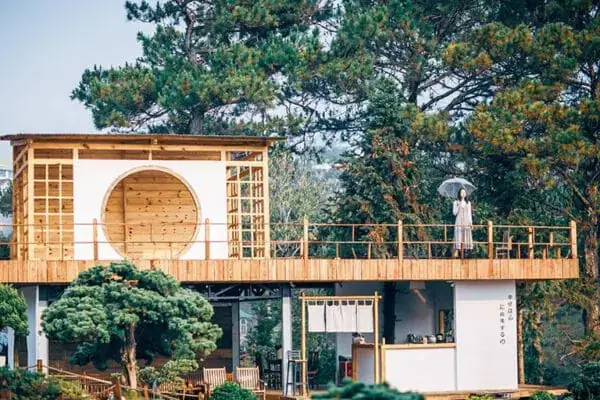 Gợi Ý Các Quán Cafe Gần Hồ Tuyền Lâm View Đẹp Cho Chuyến Đi Đà Lạt