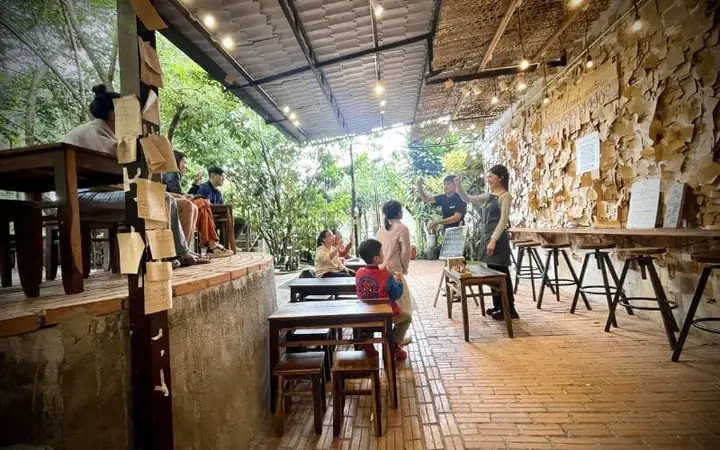 Quán Của Thời Thanh Xuân - Sài Gòn: Địa Chỉ, Giờ Mở Cửa Và Danh Mục Sản Phẩm Quán Của Thời Thanh Xuân - Sài Gòn: Địa Chỉ, Giờ Mở Cửa Và Danh Mục Sản Phẩm