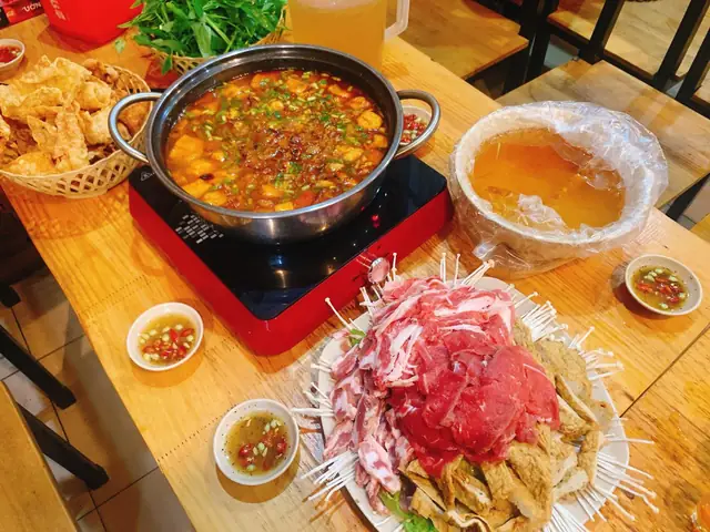 Điểm Danh Quán Lẩu Ngon Khu Vực Nguyễn Chí Thanh Dành Cho Tín Đồ Ẩm Thực Hà Nội Điểm Danh Quán Lẩu Ngon Khu Vực Nguyễn Chí Thanh Dành Cho Tín Đồ Ẩm Thực Hà Nội