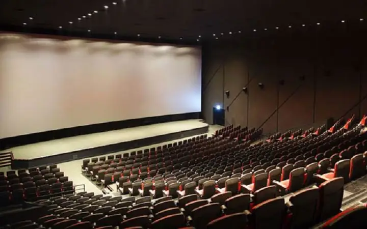 Tra Cứu Lịch Chiếu Và Giá Vé Rạp Chiếu Phim Vạn Hạnh Mall (cgv Sư Vạn Hạnh) Cho Người Xem Phim Tại Quận 10 Tra Cứu Lịch Chiếu Và Giá Vé Rạp Chiếu Phim Vạn Hạnh Mall (cgv Sư Vạn Hạnh) Cho Người Xem Phim Tại Quận 10