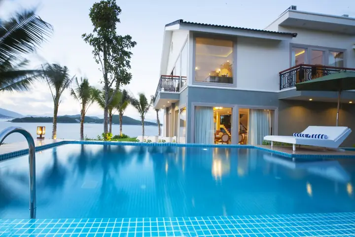 Đánh Giá Resort Hòn Tằm Có Tốt Không: Trải Nghiệm Thực Tế Từ Khách Lưu Trú