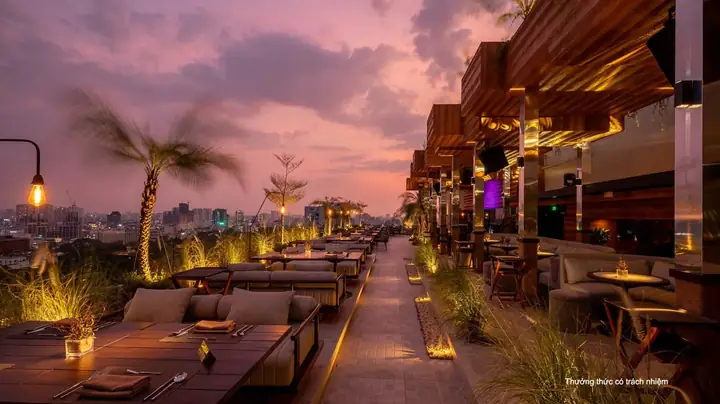 Đánh Giá Shri Restaurant & Lounge: Nhà Hàng Rooftop Sang Trọng, Menu Fusion & Cách Đặt Bàn Tại Quận 3 Đánh Giá Shri Restaurant & Lounge: Nhà Hàng Rooftop Sang Trọng, Menu Fusion & Cách Đặt Bàn Tại Quận 3