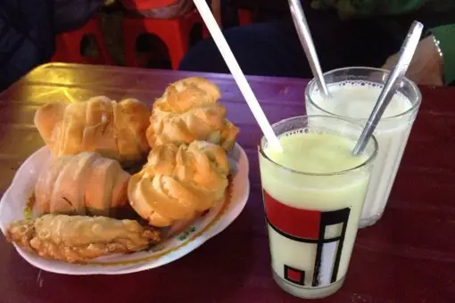 Khám Phá Quán Sữa Đậu Nành Cô Lan Đà Lạt: Địa Chỉ, Menu Và Kinh Nghiệm Thưởng Thức Khám Phá Quán Sữa Đậu Nành Cô Lan Đà Lạt: Địa Chỉ, Menu Và Kinh Nghiệm Thưởng Thức