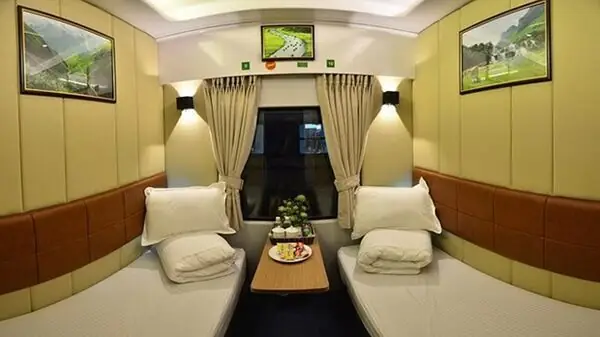 Khám Phá Tàu Hỏa 5 Sao Sài Gòn Hà Nội: Thông Tin Se2/se4, Giá Vé Và Dịch Vụ Đẳng Cấp Cho Người Di Chuyển Sang Trọng