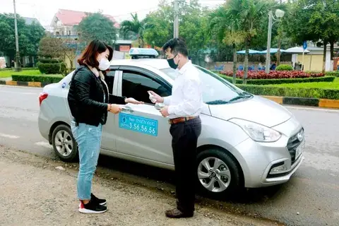 Taxi Thiên Đức Vĩnh Phúc Tuyển Lái Xe: Thủ Tục Nhanh, Đào Tạo Miễn Phí Cho Lái Mới Taxi Thiên Đức Vĩnh Phúc Tuyển Lái Xe: Thủ Tục Nhanh, Đào Tạo Miễn Phí Cho Lái Mới
