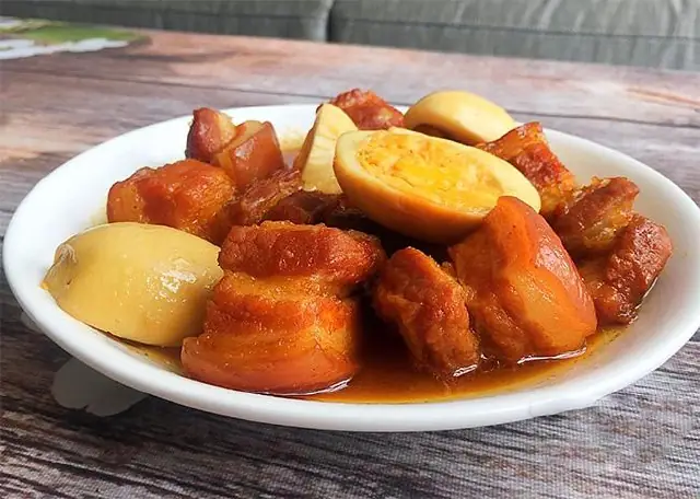 Cách Làm Thịt Kho Hột Vịt Chuẩn Vị Ngày Tết Kiểu Nam Bộ Cho Gia Đình Cách Làm Thịt Kho Hột Vịt Chuẩn Vị Ngày Tết Kiểu Nam Bộ Cho Gia Đình