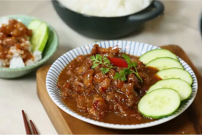 Tổng Hợp Thịt Kho Mắm Ruốc Ăn Với Gì: Cơm, Rau Sống, Bún Và Canh Thanh Mát Tổng Hợp Thịt Kho Mắm Ruốc Ăn Với Gì: Cơm, Rau Sống, Bún Và Canh Thanh Mát