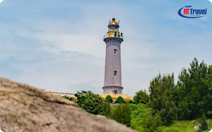 Thuyết Minh Về Mũi Điện Phú Yên: Điểm Cực Đông Tổ Quốc Đón Bình Minh Đầu Tiên