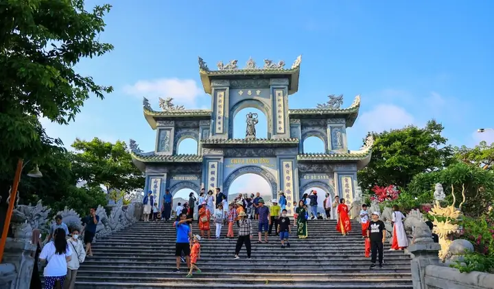 Ai Là Trụ Trì Chùa Linh Ứng Đà Nẵng Tại 3 Ngôi Chùa Nổi Tiếng? Ai Là Trụ Trì Chùa Linh Ứng Đà Nẵng Tại 3 Ngôi Chùa Nổi Tiếng?