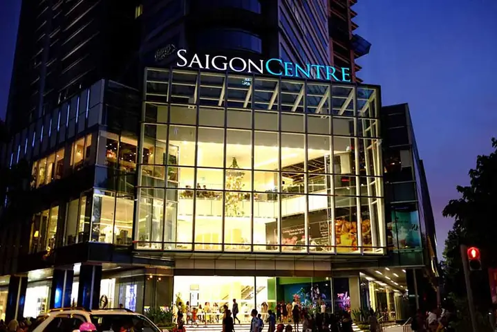 Khám Phá Trung Tâm Thương Mại Saigon Centre: Điểm Đến Mua Sắm Và Vui Chơi Tại Sài Gòn