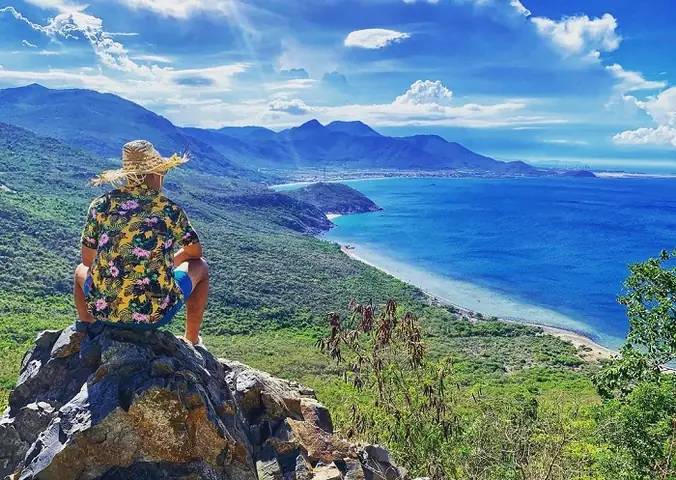 Hướng Dẫn Chi Tiết Cách Đi Từ Nha Trang Tới Vịnh Vân Phong – Lộ Trình, Phương Tiện Và Lưu Ý Cần Biết Hướng Dẫn Chi Tiết Cách Đi Từ Nha Trang Tới Vịnh Vân Phong – Lộ Trình, Phương Tiện Và Lưu Ý Cần Biết