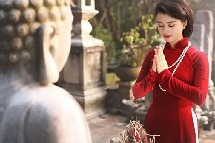 Giải Mã Nguyên Lý Tướng Mặt Thay Đổi Theo Tâm Tính: Cách Tu Dưỡng Cải Biến Vận Mệnh Theo Ý Tướng Học Giải Mã Nguyên Lý Tướng Mặt Thay Đổi Theo Tâm Tính: Cách Tu Dưỡng Cải Biến Vận Mệnh Theo Ý Tướng Học