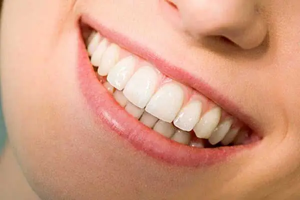 Tướng Răng Trâu Là Gì? Đặc Điểm, Ý Nghĩa Nhân Tướng Học & Vận Mệnh Nam/nữ Chi Tiết Tướng Răng Trâu Là Gì? Đặc Điểm, Ý Nghĩa Nhân Tướng Học & Vận Mệnh Nam/nữ Chi Tiết