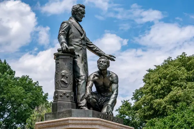 Câu Chuyện Tướng Số Abraham Lincoln: Bài Học "sau 40 Tuổi Tự Chịu Trách Nhiệm Khuôn Mặt" Và Ý Nghĩa Tu Dưỡng Câu Chuyện Tướng Số Abraham Lincoln: Bài Học "sau 40 Tuổi Tự Chịu Trách Nhiệm Khuôn Mặt" Và Ý Nghĩa Tu Dưỡng