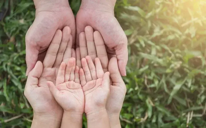 Nhận Biết Tướng Bàn Tay "hai Bàn Tay Trắng Núi Nợ" Và Dấu Hiệu Bàn Tay Báo Nợ Nần, Nghèo Khó Nhận Biết Tướng Bàn Tay "hai Bàn Tay Trắng Núi Nợ" Và Dấu Hiệu Bàn Tay Báo Nợ Nần, Nghèo Khó