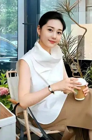 Tướng Vượng Phu Là Gì? 13+ Đặc Điểm Nhận Diện Khuôn Mặt Vượng Phu Ích Tử Chi Tiết Tướng Vượng Phu Là Gì? 13+ Đặc Điểm Nhận Diện Khuôn Mặt Vượng Phu Ích Tử Chi Tiết