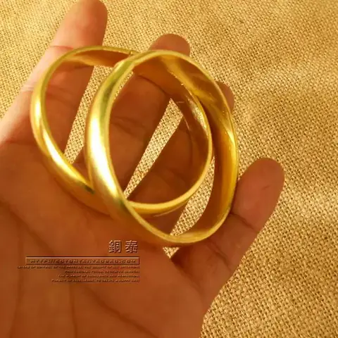 Vòng Tay Bằng Đồng Thau: Công Dụng, Cách Chọn Và Bảo Quản Để Tối Ưu Sức Khỏe Và Phong Thủy Vòng Tay Bằng Đồng Thau: Công Dụng, Cách Chọn Và Bảo Quản Để Tối Ưu Sức Khỏe Và Phong Thủy