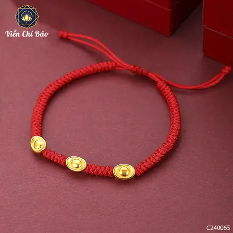 Vòng Tay Chỉ Đỏ Nam: Ý Nghĩa, Cách Chọn Và Cách Đeo Đúng Phong Thủy Vòng Tay Chỉ Đỏ Nam: Ý Nghĩa, Cách Chọn Và Cách Đeo Đúng Phong Thủy