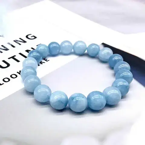 Tìm Hiểu Vòng Tay Đá Mã Não Xanh: Ý Nghĩa, Hợp Mệnh Và Cách Chọn Mua Chuẩn