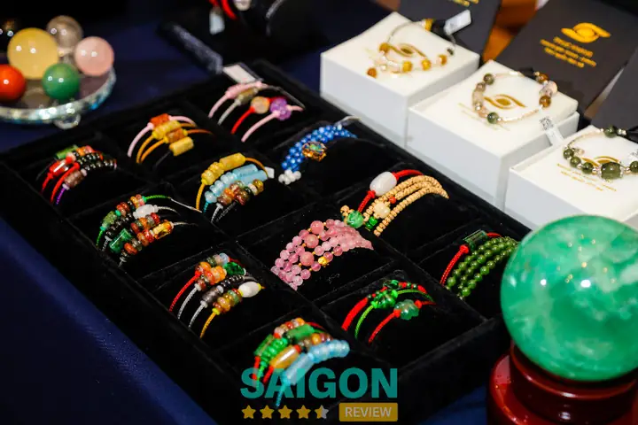 Top Cửa Hàng Vòng Tay Đá Phong Thủy Tphcm Uy Tín, Giá Tốt Cho Người Mua Tại Chỗ