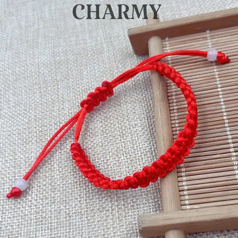 Khám Phá Vòng Tay Dây Đỏ May Mắn: Ý Nghĩa, Cách Đeo Và Chọn Mua Cho Người Muốn Thu Hút Tài Lộc Khám Phá Vòng Tay Dây Đỏ May Mắn: Ý Nghĩa, Cách Đeo Và Chọn Mua Cho Người Muốn Thu Hút Tài Lộc