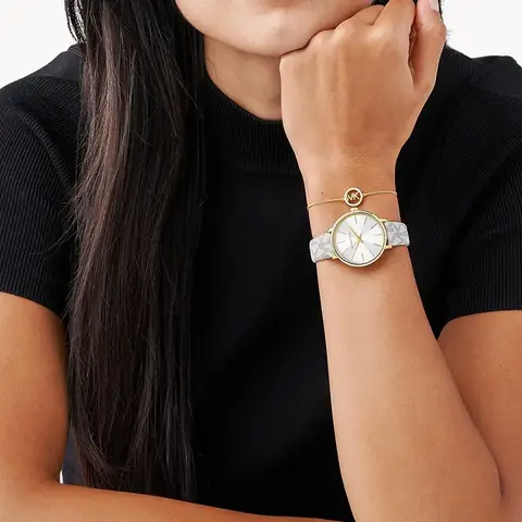 Mua Vòng Tay Michael Kors Chính Hãng Ở Đâu Và Cách Chọn Chuẩn Cho Nữ Mua Vòng Tay Michael Kors Chính Hãng Ở Đâu Và Cách Chọn Chuẩn Cho Nữ