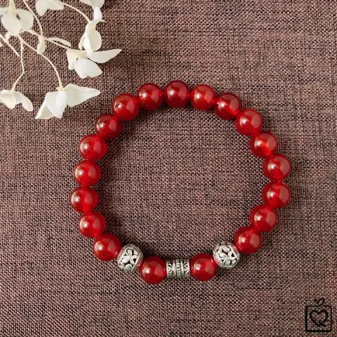 Chọn Vòng Tay Phong Thủy Màu Đỏ Hợp Mệnh Và Ý Nghĩa Tâm Linh Cho Người Dùng Quan Tâm Phong Thủy Chọn Vòng Tay Phong Thủy Màu Đỏ Hợp Mệnh Và Ý Nghĩa Tâm Linh Cho Người Dùng Quan Tâm Phong Thủy