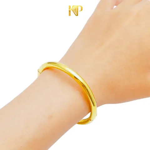 Tổng Hợp Vòng Tay Trơn Bằng Vàng Cho Nam Nữ: Các Loại, Giá Bán Và Cách Chọn
