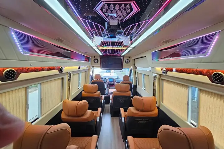 Tổng Hợp Các Hãng Xe Limousine Hà Nội Ninh Bình: Lịch Trình, Giá Vé Và Dịch Vụ Đón Tận Nơi Tổng Hợp Các Hãng Xe Limousine Hà Nội Ninh Bình: Lịch Trình, Giá Vé Và Dịch Vụ Đón Tận Nơi
