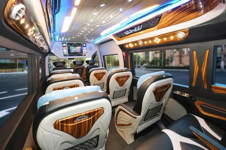 Tổng Hợp Các Hãng Xe Limousine Hà Nội Ninh Bình: Lịch Trình, Giá Vé Và Dịch Vụ Đón Tận Nơi Tổng Hợp Các Hãng Xe Limousine Hà Nội Ninh Bình: Lịch Trình, Giá Vé Và Dịch Vụ Đón Tận Nơi