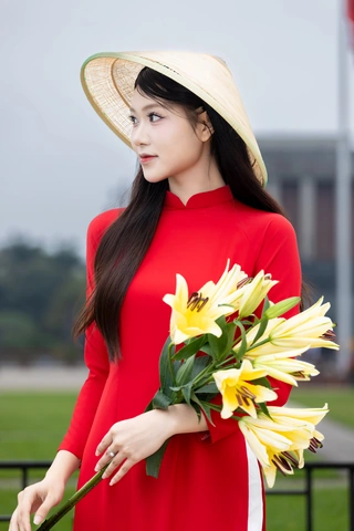 Xem Hình Ảnh Người Đẹp Việt Nam: Bộ Sưu Tập Miễn Phí, Đẹp Nhất & Cách Tải Nhanh Cho Người Yêu Thẩm Mỹ Xem Hình Ảnh Người Đẹp Việt Nam: Bộ Sưu Tập Miễn Phí, Đẹp Nhất & Cách Tải Nhanh Cho Người Yêu Thẩm Mỹ