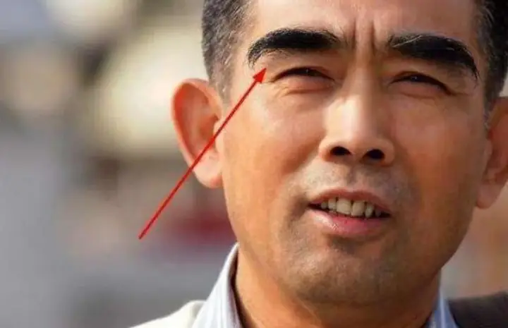 Giải Nghĩa Lông Mày Dài Hơn Mắt Trong Nhân Tướng Học: Tốt Hay Xấu Và Ý Nghĩa Vận Mệnh Giải Nghĩa Lông Mày Dài Hơn Mắt Trong Nhân Tướng Học: Tốt Hay Xấu Và Ý Nghĩa Vận Mệnh