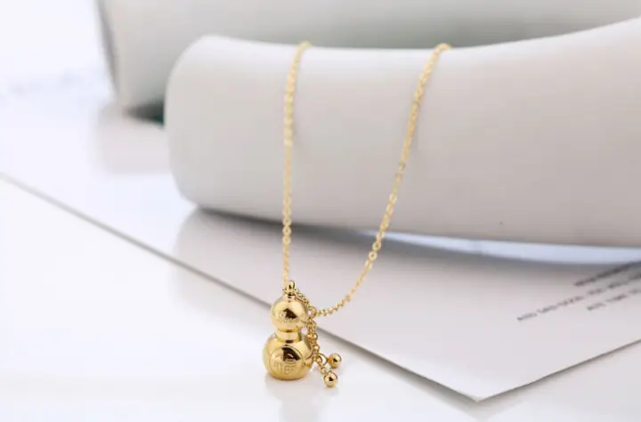 Tìm Hiểu Ý Nghĩa Mặt Dây Chuyền Hồ Lô Trong Phong Thủy Và Cách Dùng Cho Người Mới Tìm Hiểu Ý Nghĩa Mặt Dây Chuyền Hồ Lô Trong Phong Thủy Và Cách Dùng Cho Người Mới