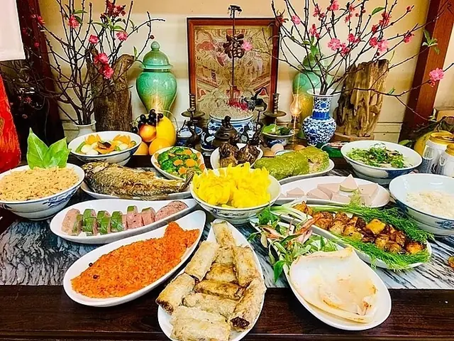 Mâm Cúng Tất Niên Ngày 28 Tết Gồm Gì? Chi Tiết Vật Phẩm, Văn Khấn, Giờ Cúng Theo 3 Miền
