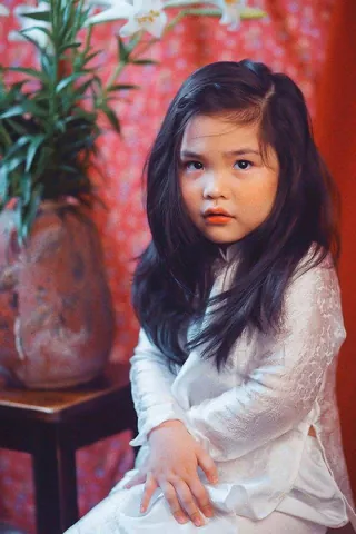 100+ Nh Bé Gái Đáng Yêu Chụp Bình Thường Tự Nhiên Ngây Thơ