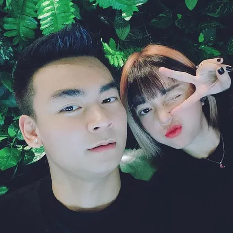 100+ Ảnh Cháu Gái Quang Cuộn Đáng Yêu Nhất, Hình Ảnh Cháu Bé Quây Quần Cực Xinh