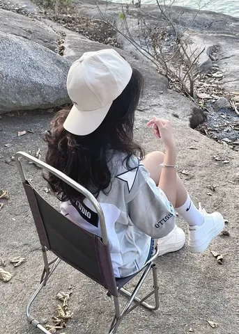 100+ Ảnh Chế Gái Face Siêu Hài, 100+ Meme Biểu Cảm Chân Thực
