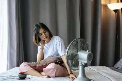 100+ Ảnh Chế Gái Ngủ Quạt Cực Hài, 100+ Hình Chế Gái Ngủ Quạt Mềm Tim 100+ Ảnh Chế Gái Ngủ Quạt Cực Hài, 100+ Hình Chế Gái Ngủ Quạt Mềm Tim