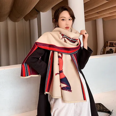 100+ Ảnh Choàng Áo Cho Bạn Gái Lãng Mạn Cực Chill, Full 4k Mới Nhất 100+ Ảnh Choàng Áo Cho Bạn Gái Lãng Mạn Cực Chill, Full 4k Mới Nhất