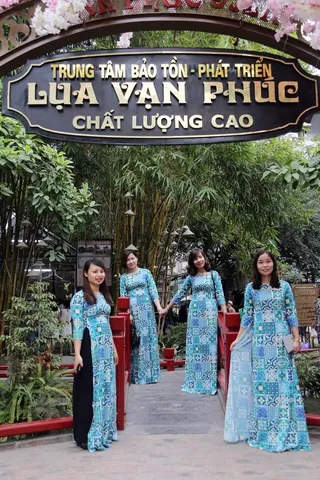 100+ Ảnh Chụp Gái Làng Lụa Vạn Phúc Đẹp, Góc Sống Ảo Cực Chill 100+ Ảnh Chụp Gái Làng Lụa Vạn Phúc Đẹp, Góc Sống Ảo Cực Chill