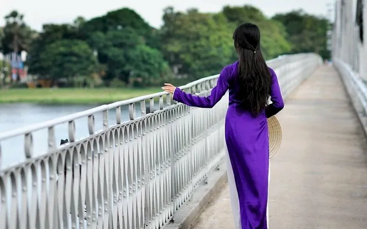100+ Ảnh Chụp Từ Phía Sau Lưng Con Gái Buộc Tóc Đẹp Nhất, Hình Nền Chất Lượng Cao Cực Chill 100+ Ảnh Chụp Từ Phía Sau Lưng Con Gái Buộc Tóc Đẹp Nhất, Hình Nền Chất Lượng Cao Cực Chill