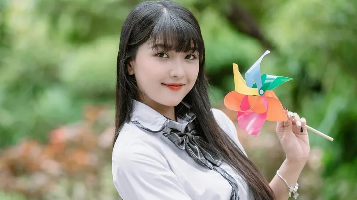 100+ Ảnh Chụp Và Thực Tế Của Cô Gái Cực Gây Cười, Xem Là Nghiện