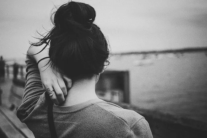 100+ Ảnh Cô Gái Buồn Quay Lưng Trắng Đen Deep Vibe Siêu Chill 100+ Ảnh Cô Gái Buồn Quay Lưng Trắng Đen Deep Vibe Siêu Chill