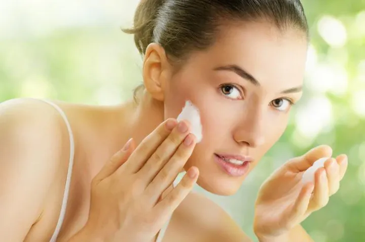 100+ Ảnh Cô Gái Chăm Sóc Da Đẹp Nhất, Hình Nền Skincare Chill Cực Chất