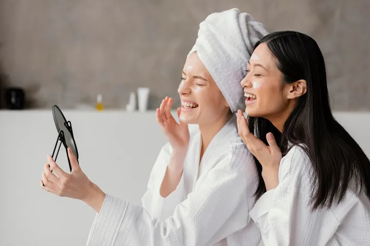 100+ Ảnh Cô Gái Chăm Sóc Da Đẹp Nhất, Hình Nền Skincare Chill Cực Chất