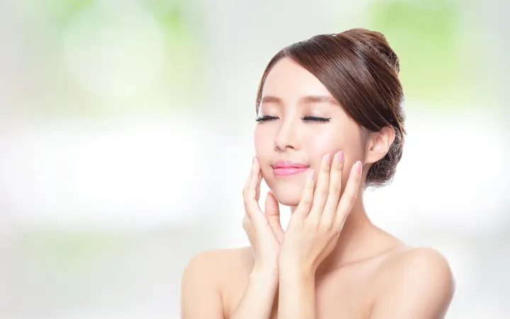100+ Ảnh Cô Gái Chăm Sóc Da Đẹp Nhất, Hình Nền Skincare Chill Cực Chất